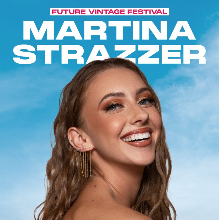 MARTINA STRAZZER SI RACCONTA – TRA IMPRENDITORIA E SOCIAL MEDIA