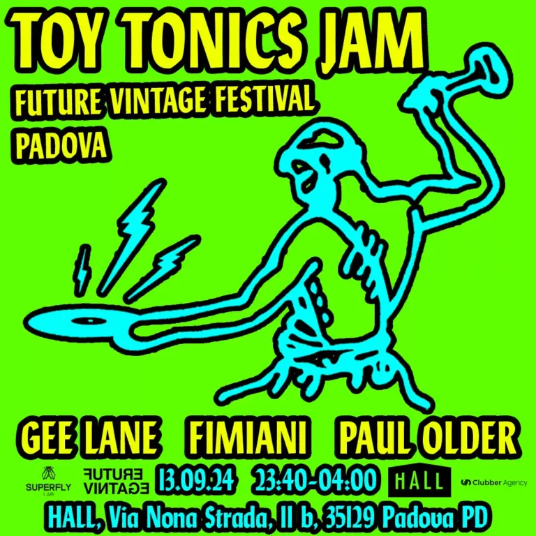 LIVE TOY TONICS